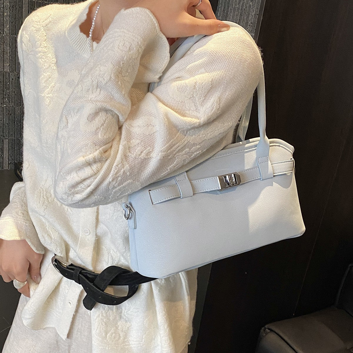 Minimalist Top Handle Bag - DippedShop Wholesale - #2483