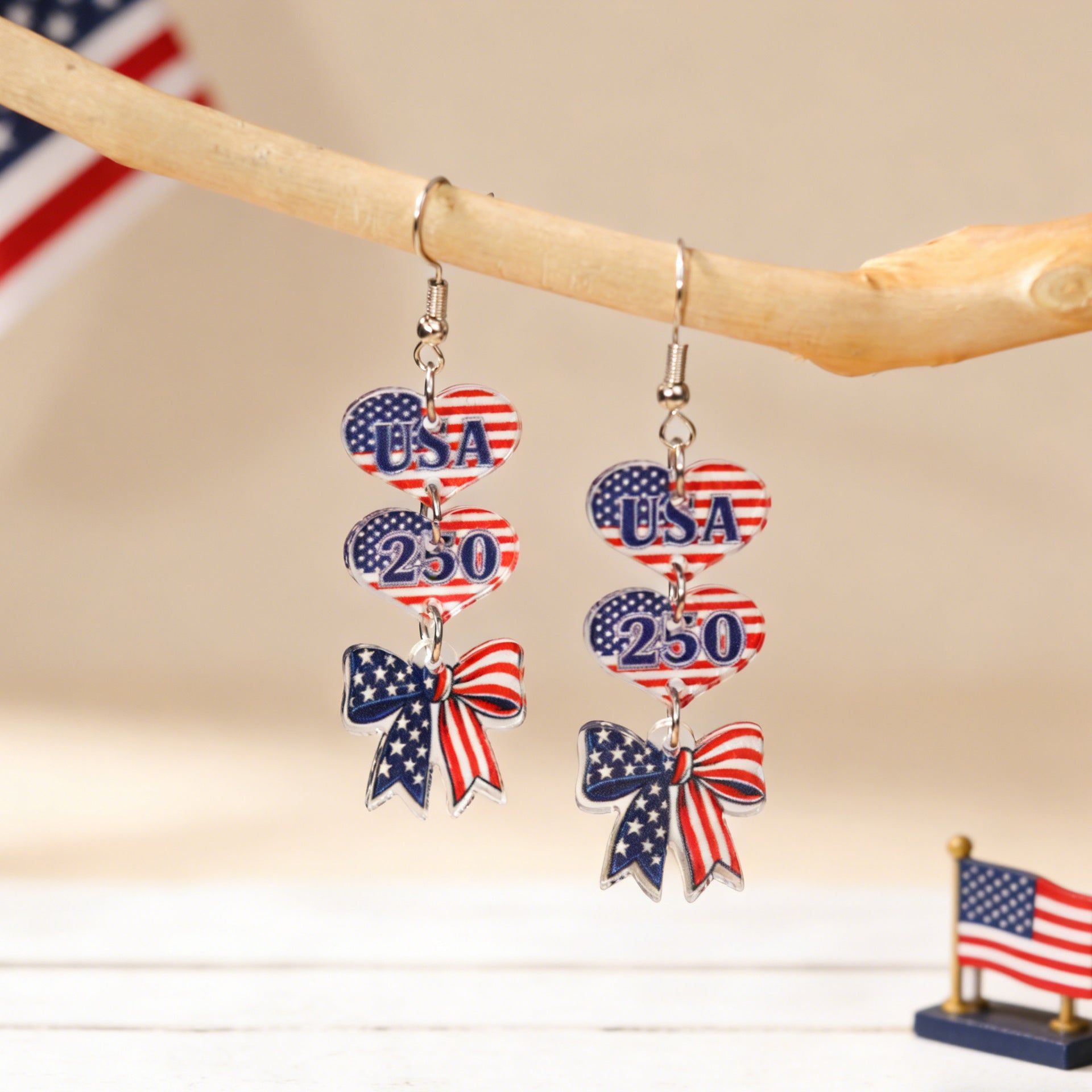 Stylish USA Flag Bowknot Pendant Hook Earring 8ZA6JER184L