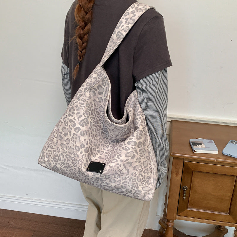 Vintage Cold-Grey Leopard Tote Bag 6W10BBG2367