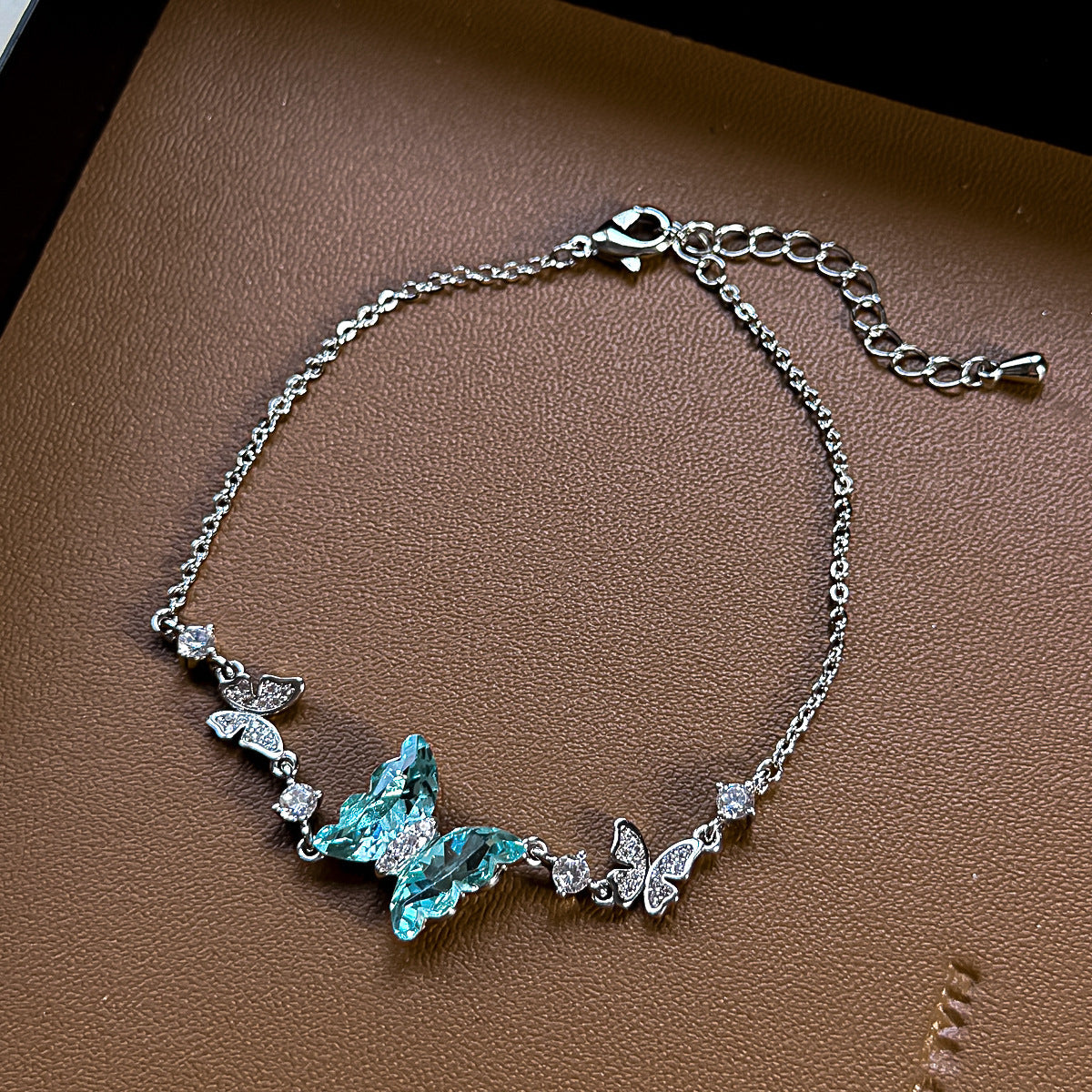 Vintage Butterfly Charm Cubic Zirconia Chain Bracelet 6W6JBR495