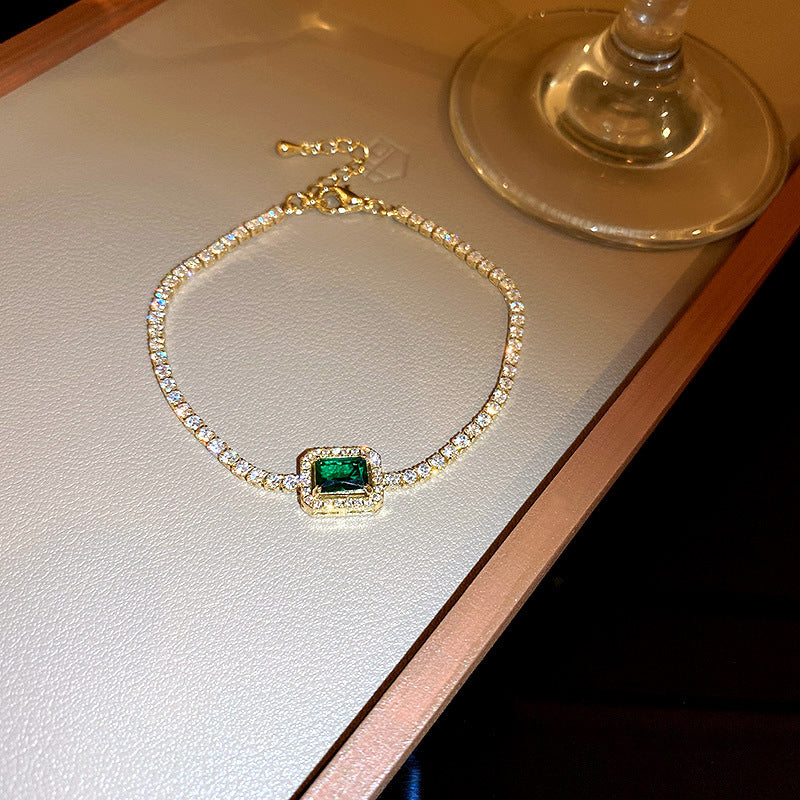 Elegant Geometric Emerald Rhinestone Pendant Bracelet 6W6JBR721