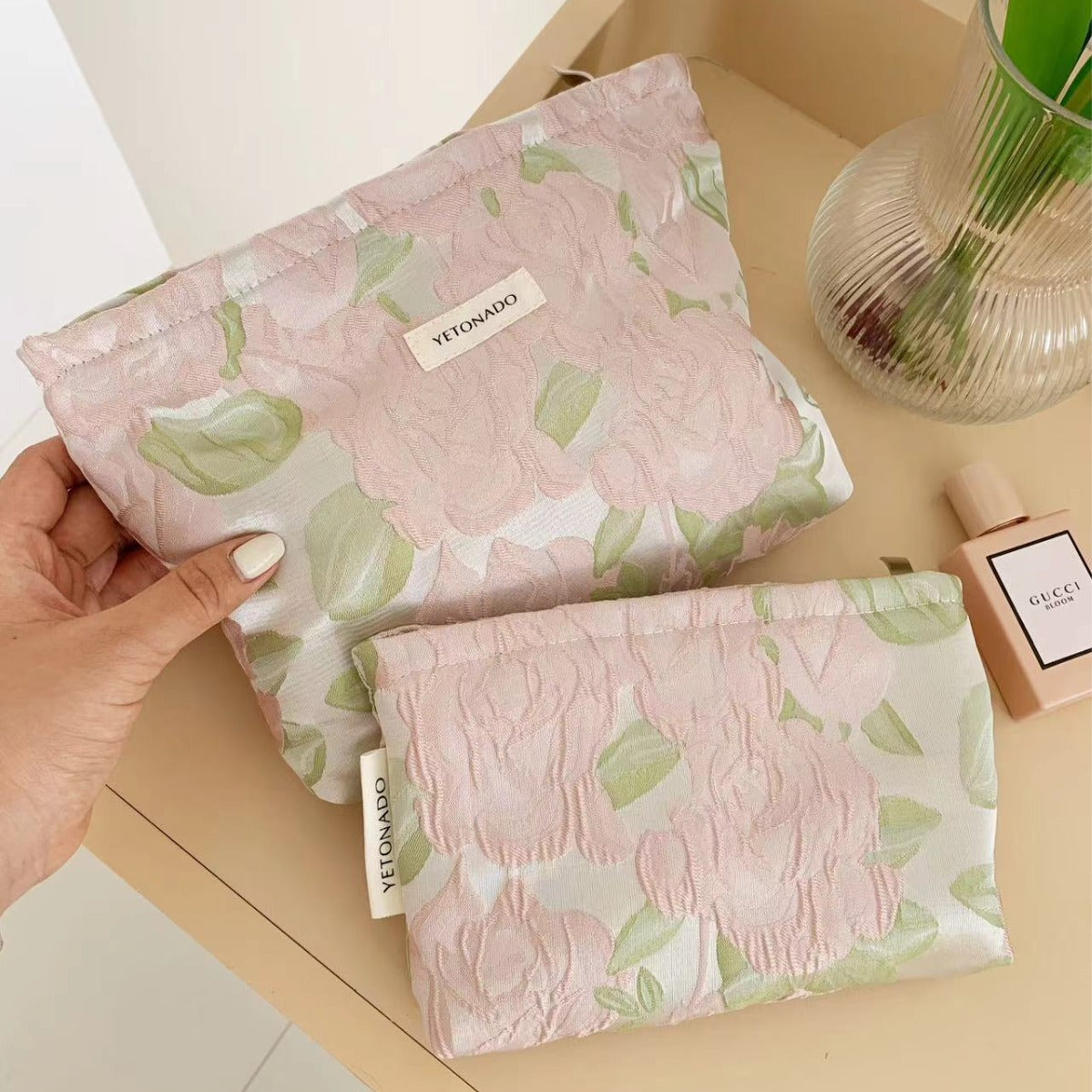 Simple Floral Embroidery Travel Makeup Bag MK2BW6W10BOB401
