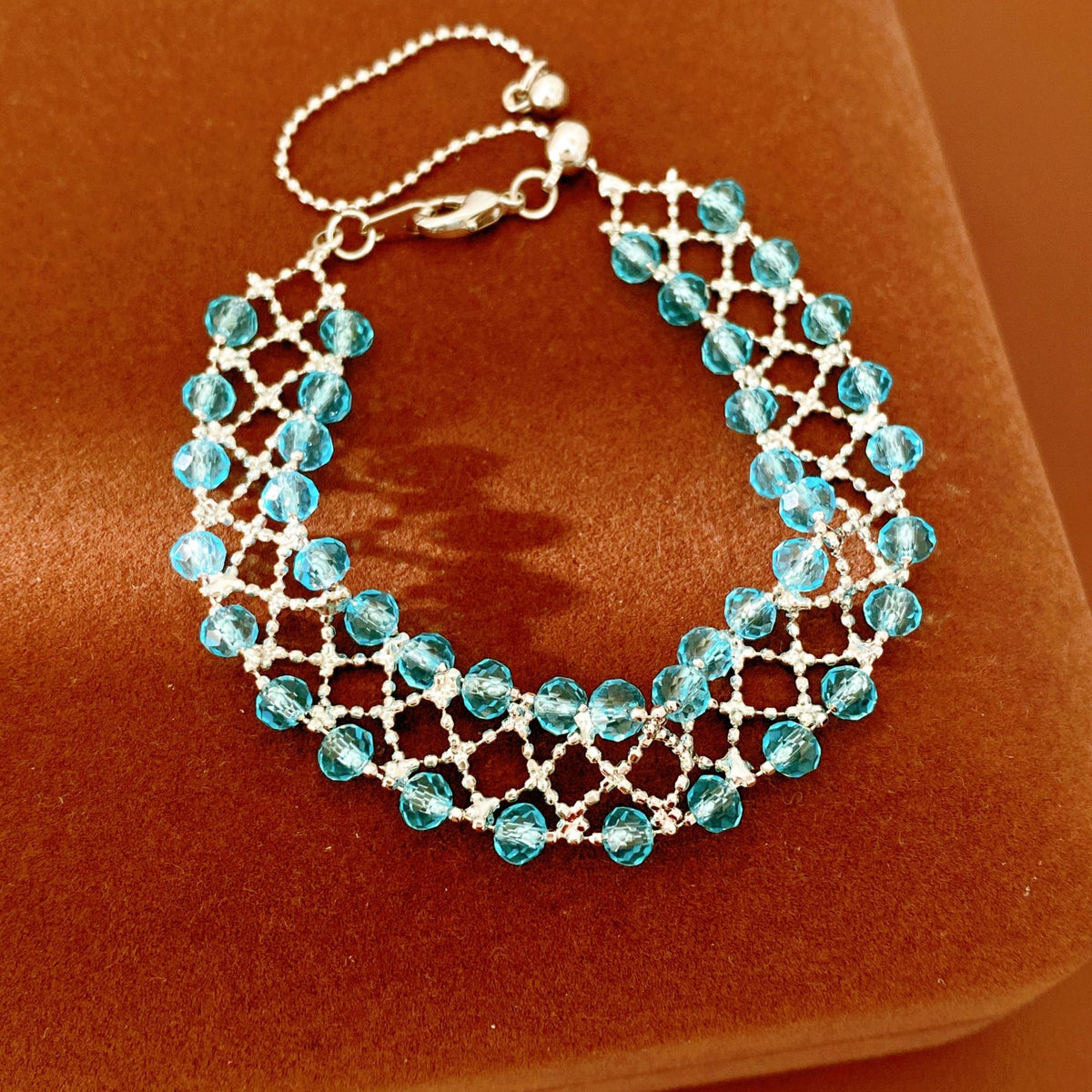 Stylish Solid Color Glass Beads Hollow Bracelet 6W6JBR692