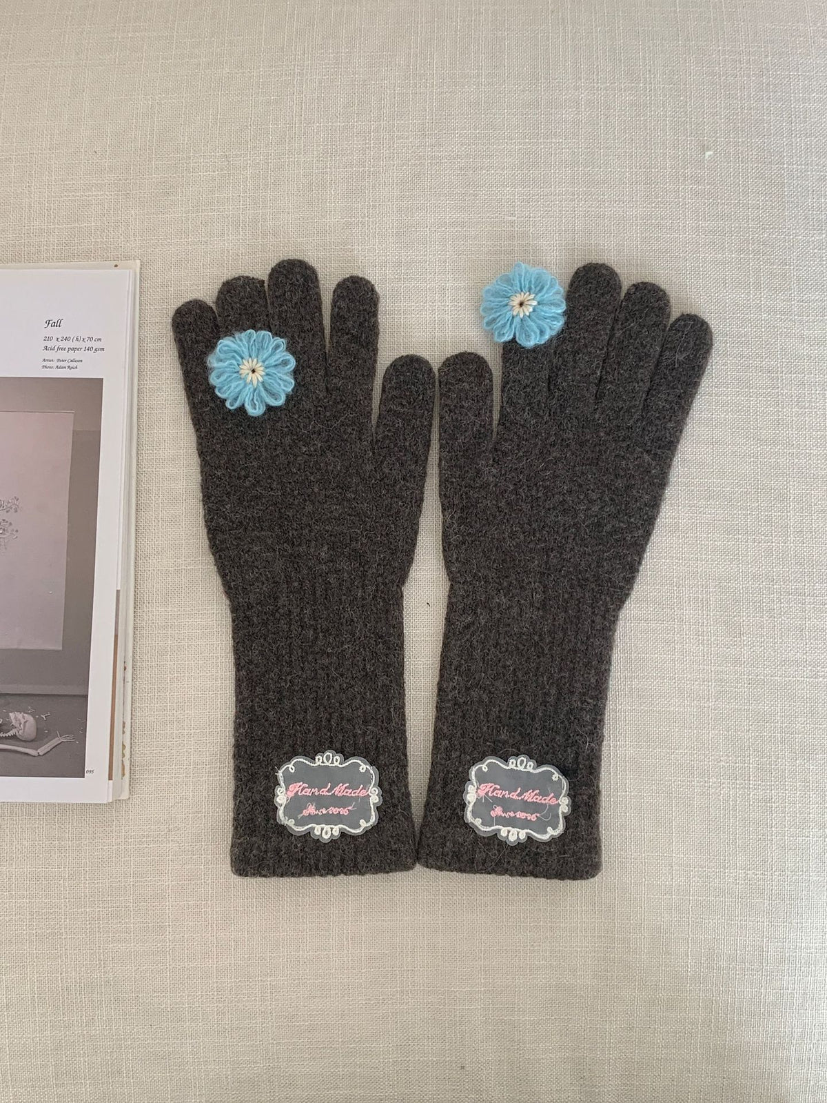 3D Flower Knit Gloves - DippedShop Wholesale - #7411