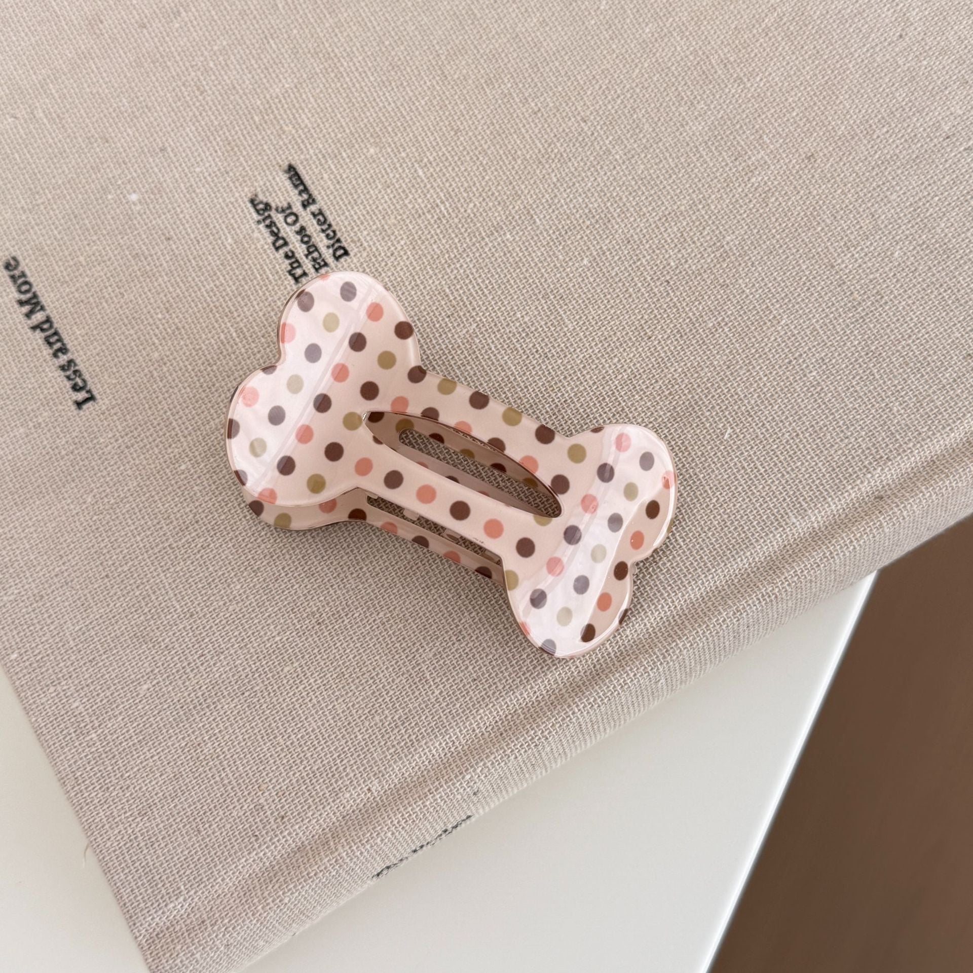 Creative Bone Shape Hollow Hair Clips 6W6HCP1221