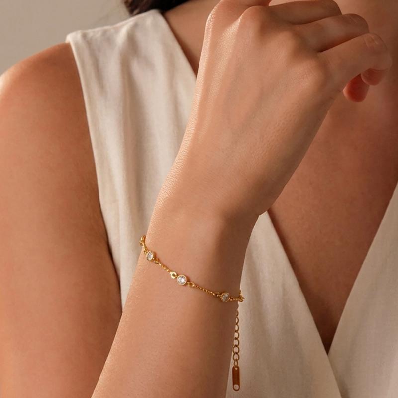 Elegant Cubic Zirconia Gold Plated Chain Bracelet 6W6JBR349
