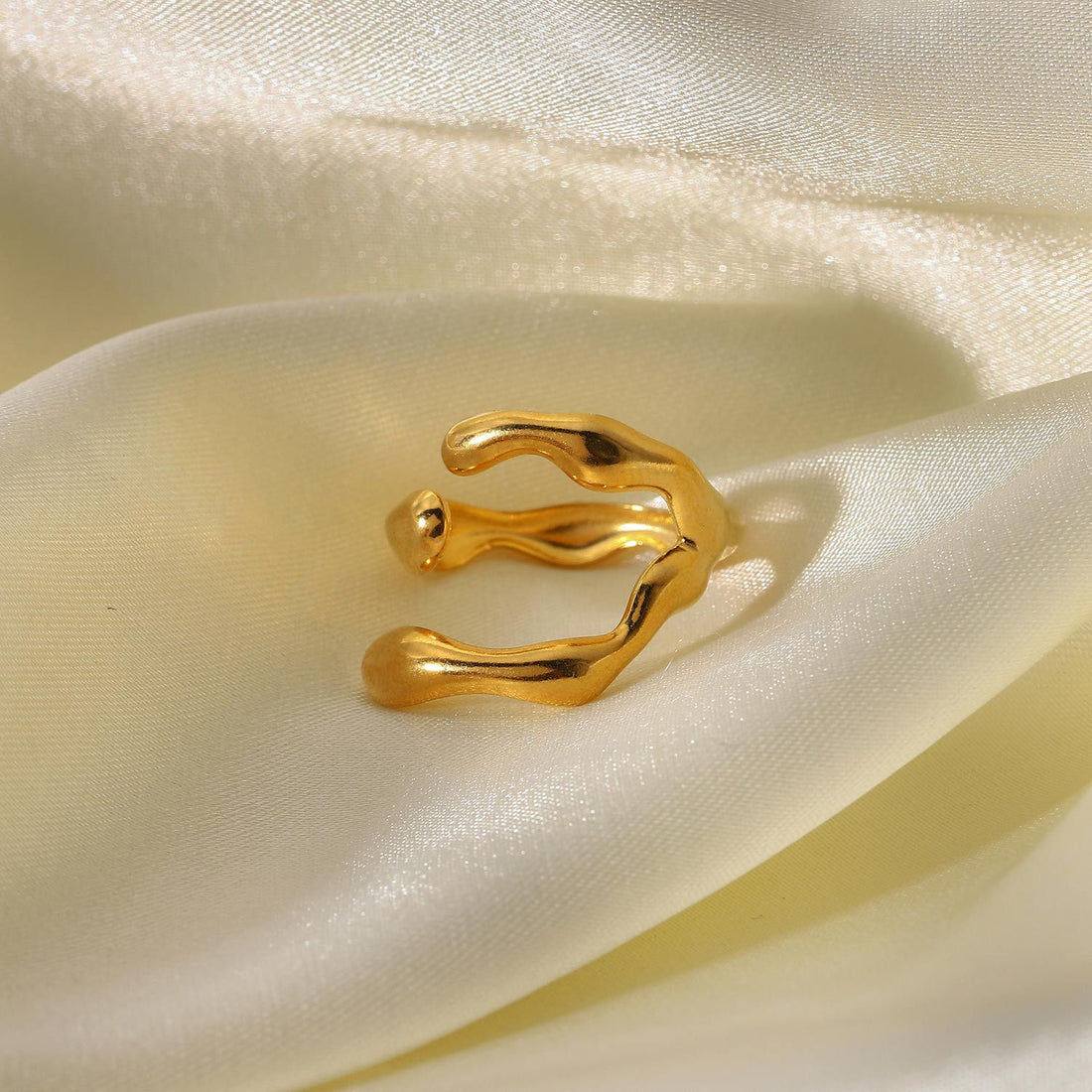Geometric Cross Adjustable Ring DPJR61