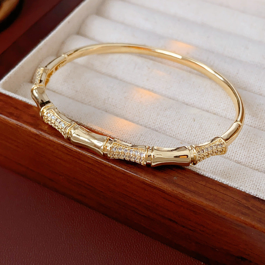 Vintage Gold Plated Bamboo Buckle Bracelet 6W6JBR698
