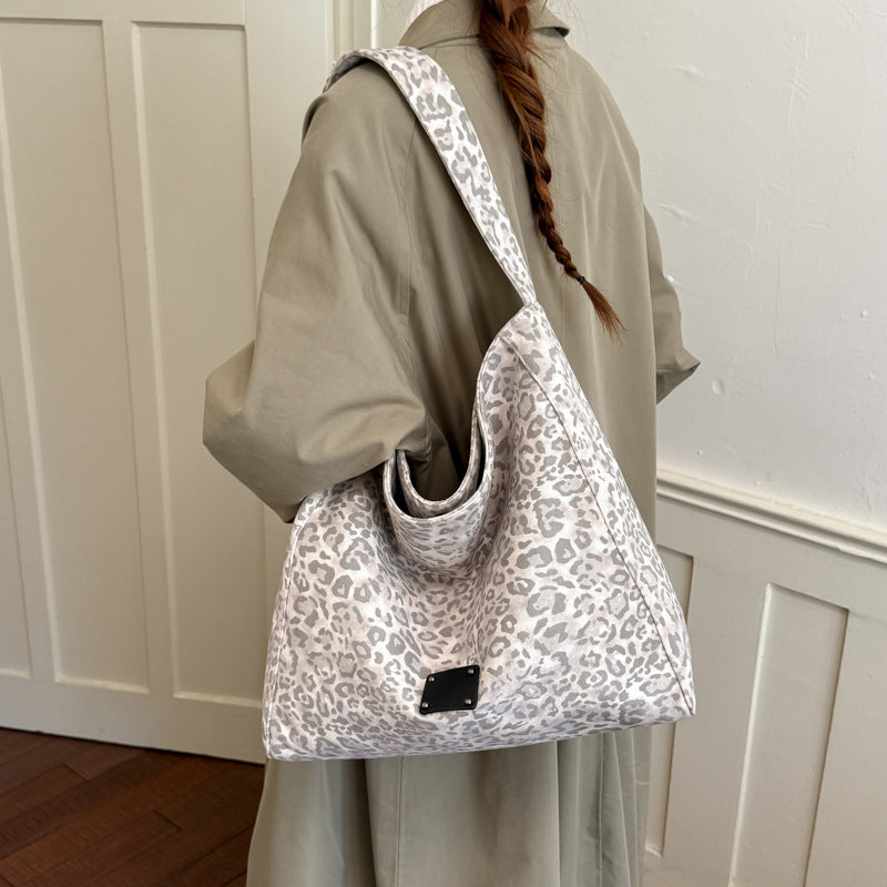 Vintage Cold-Grey Leopard Tote Bag 6W10BBG2367