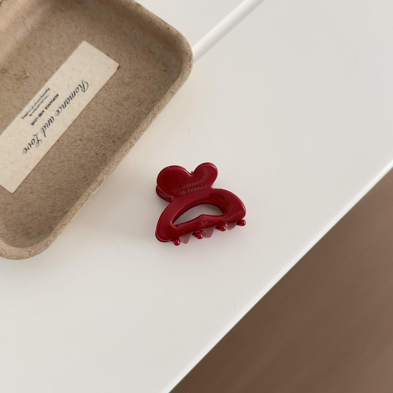 Simple Solid Color Hollow Mini Hair Claw 6W6HCP1286
