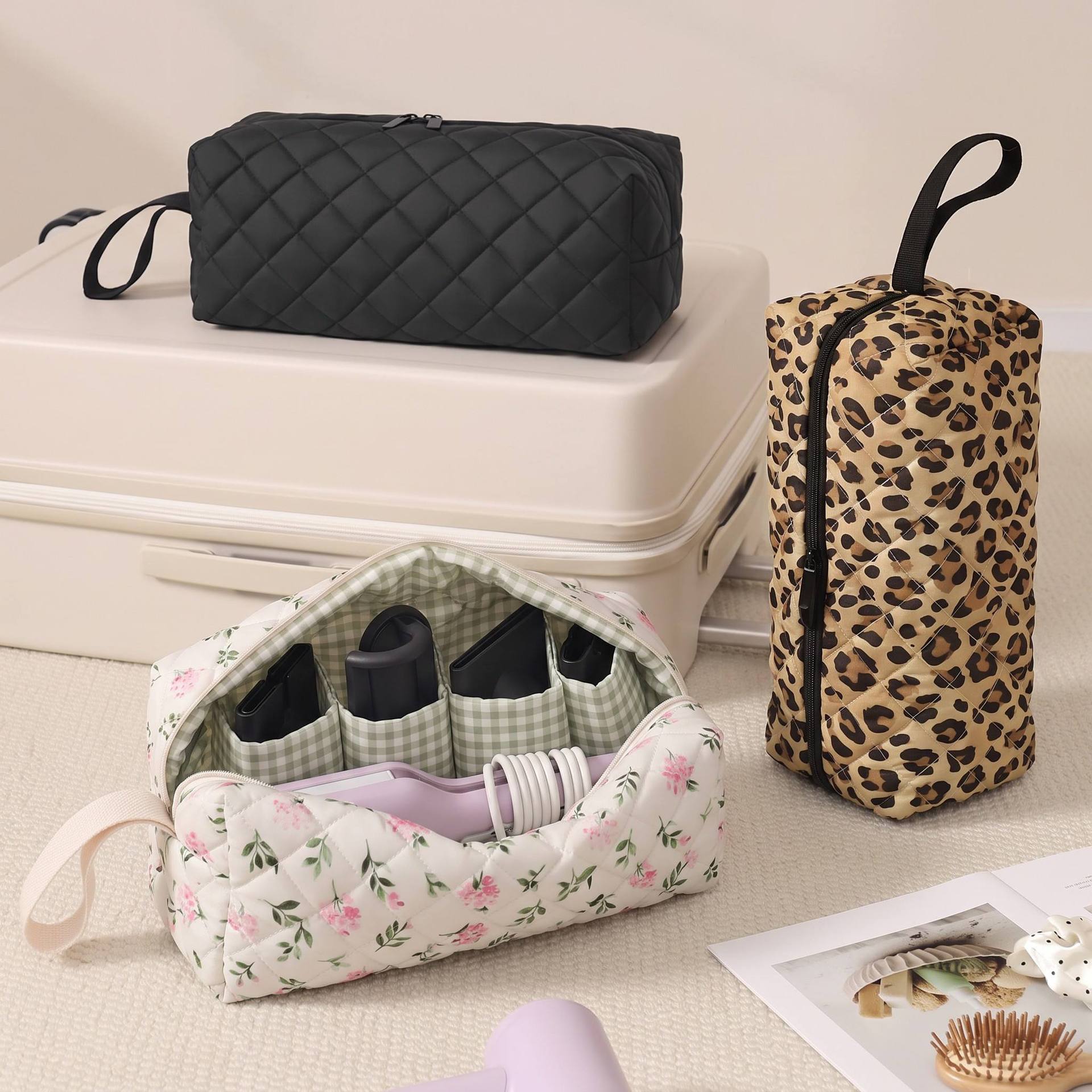 Sweet Floral Print Quilt Shell Cosmetic Bag 6S5CO122
