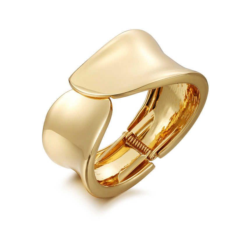 Stylish Gold Plated Open Cuff Bafngle Bracelet 6W6JBR577