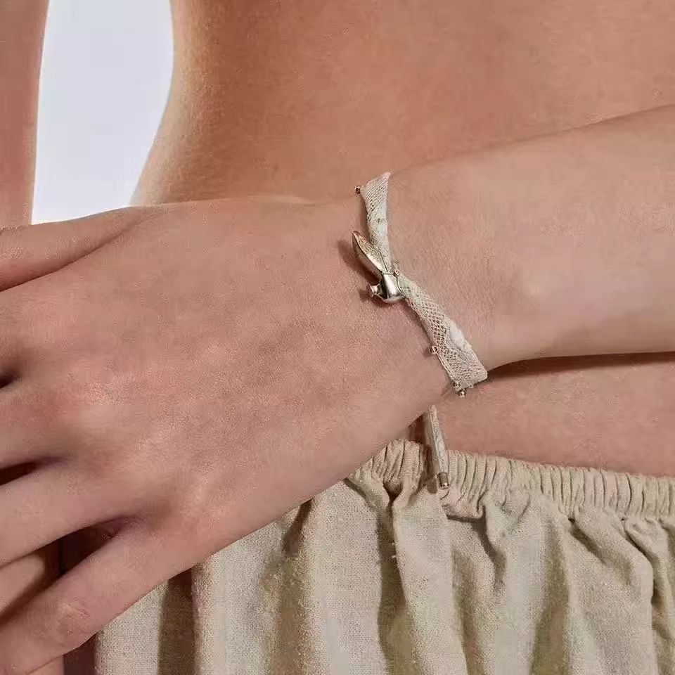 Elegant Lace Flower Bracelet - DippedShop Wholesale - #3619