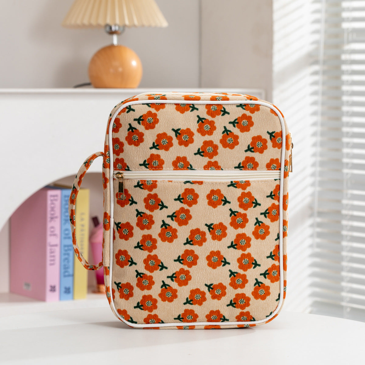 Sweet Bowknot Print Quilt Shell Cosmetic Bag 6S5CO100