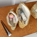 Fresh Embroidery Floral Large Capacity Makeup Bag MK2BW6W10BOB389