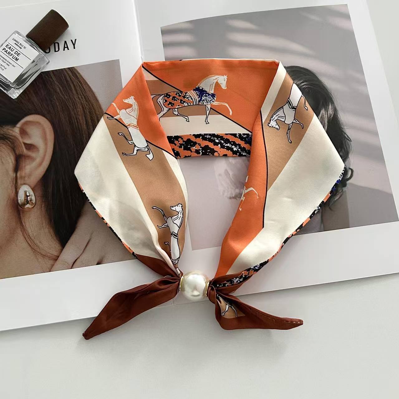 Vintage Floral Print Pearl Solf Silk Scarf MK2BLW6W6NSI64
