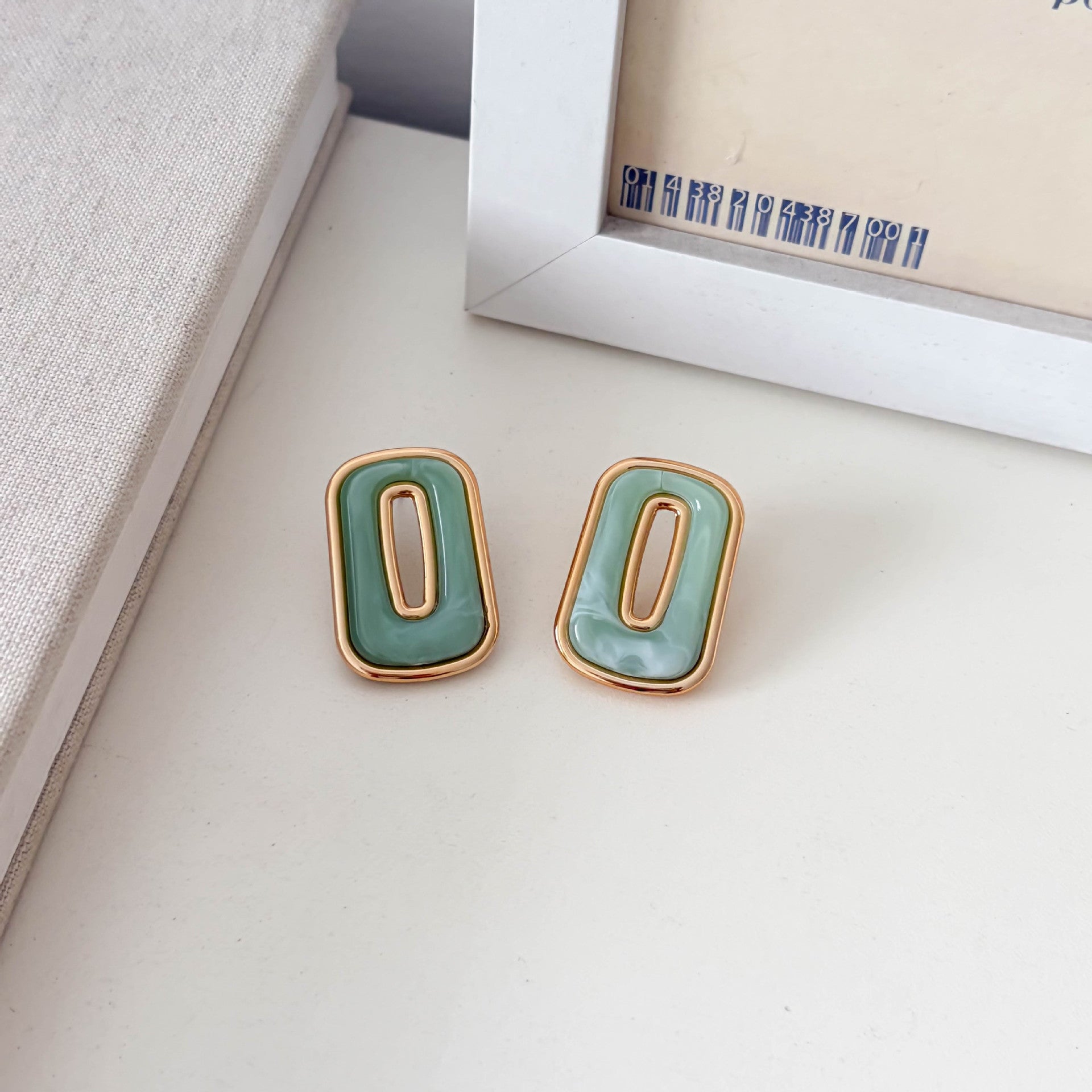 Stylish Hollow Out Rectangle Acrylic Drop Earrings 6W6JER615