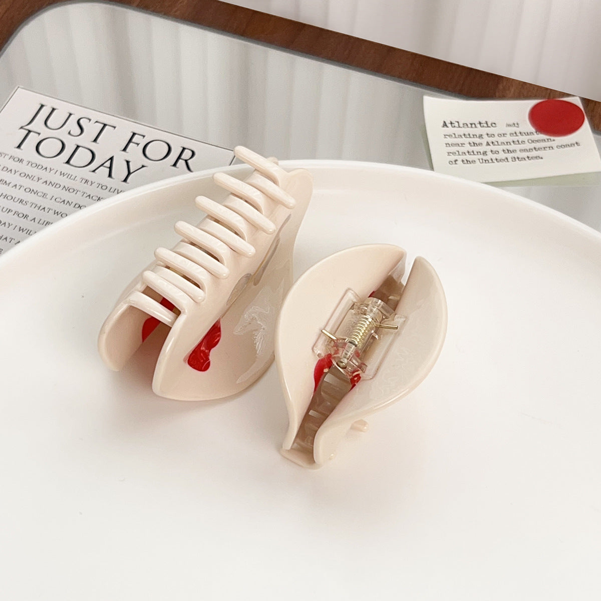 Creamy Rose Acetate Hair Claw Clip MK2PPM6W6HCP338
