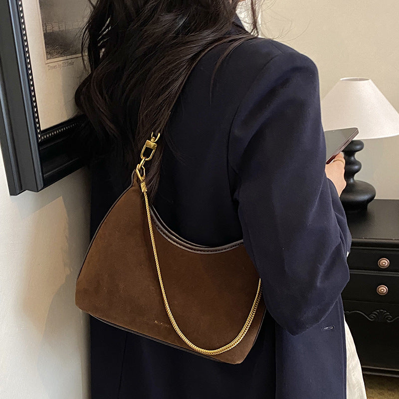 Retro Gold Chain Accent Hobo Crossbody Bag 6W10BBG2506