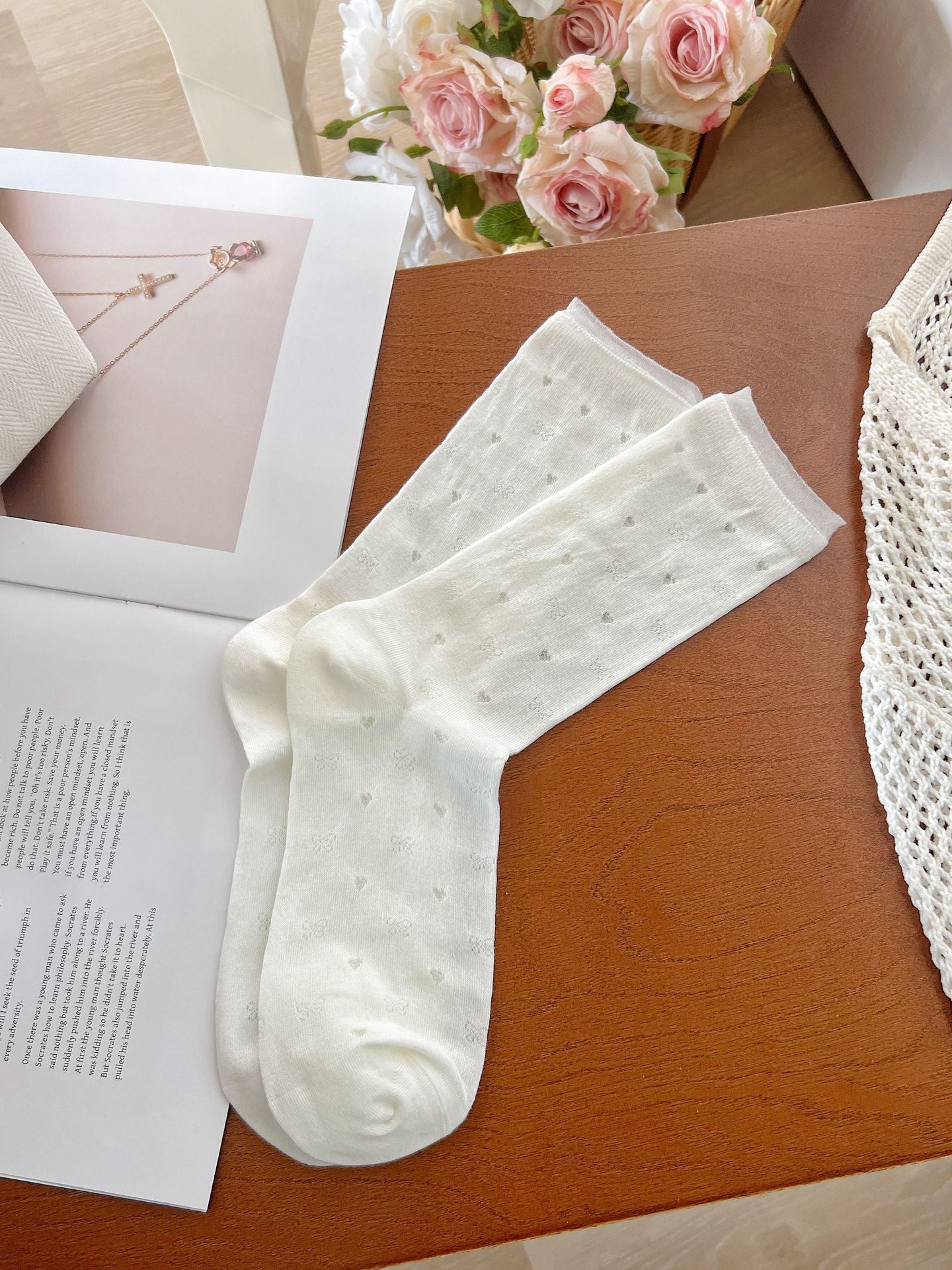 Floral Jacquard Ruffled Socks - DippedShop Wholesale - #3699