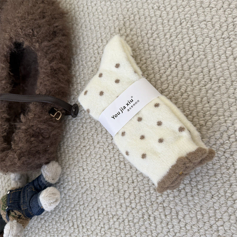 Fuzzy Plush Polka Dot Crew Socks 6W8FSO661