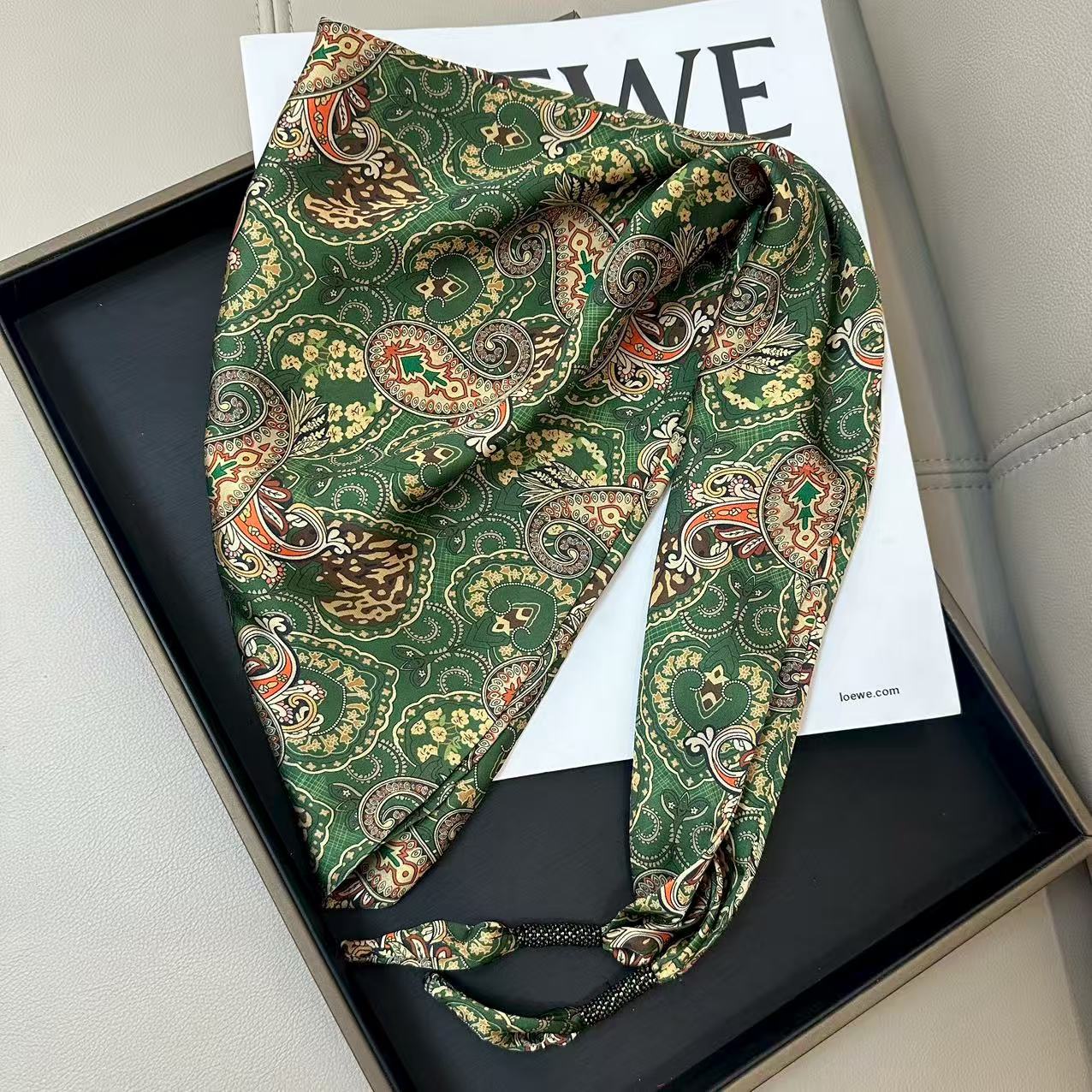 Chic Cashew Print Triangle Silk Scarf 6W6NSI242