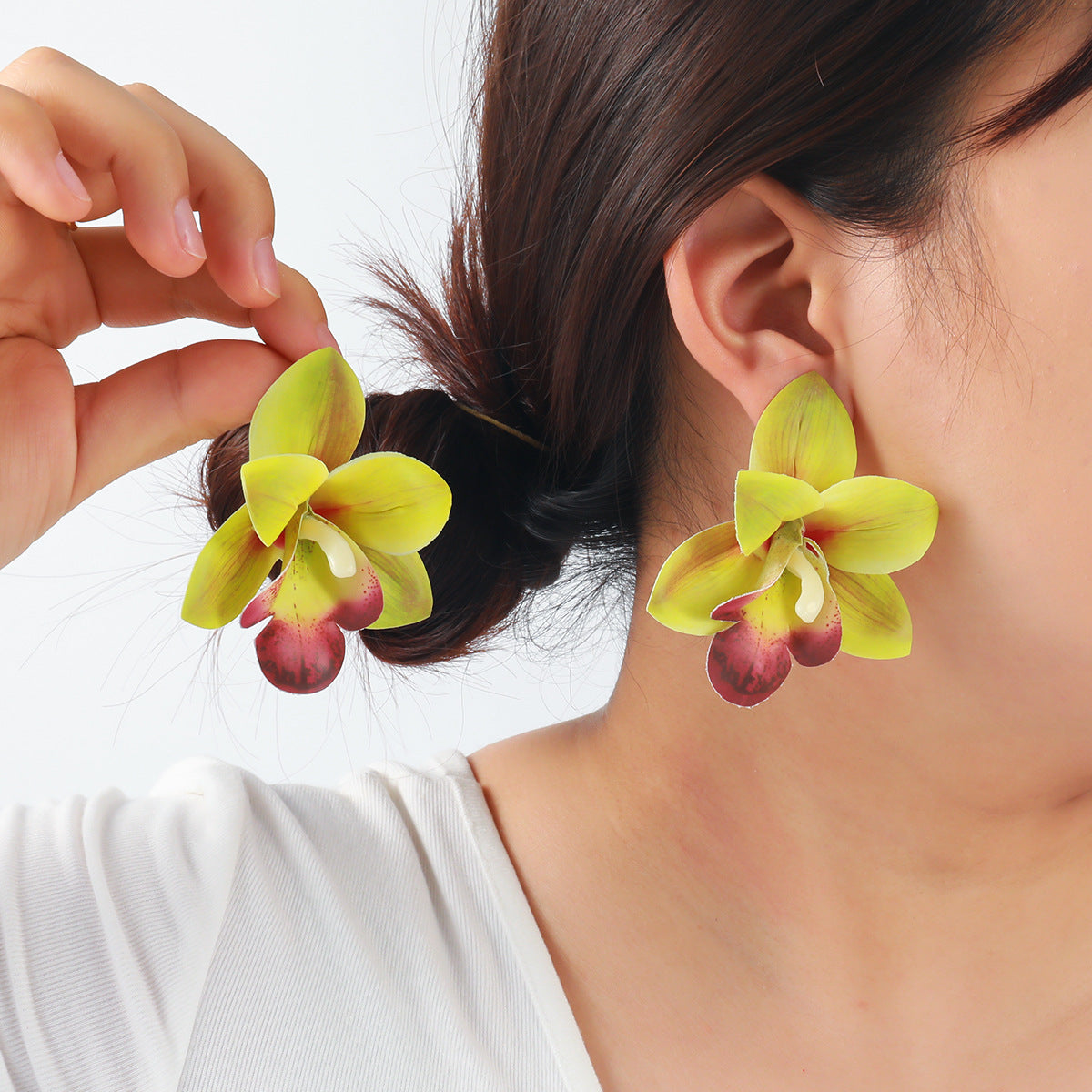 Orchid Stud Earrings - DippedShop Wholesale - #9715