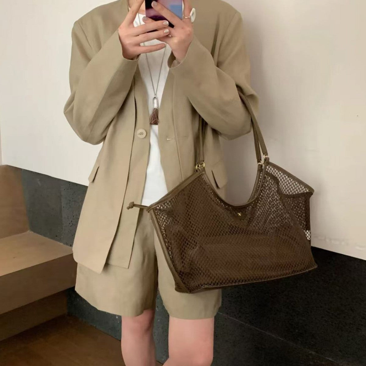 Minimalist Solid Color Hollow Straw Woven Shoulder Bag MK2BCR6W10BBG20