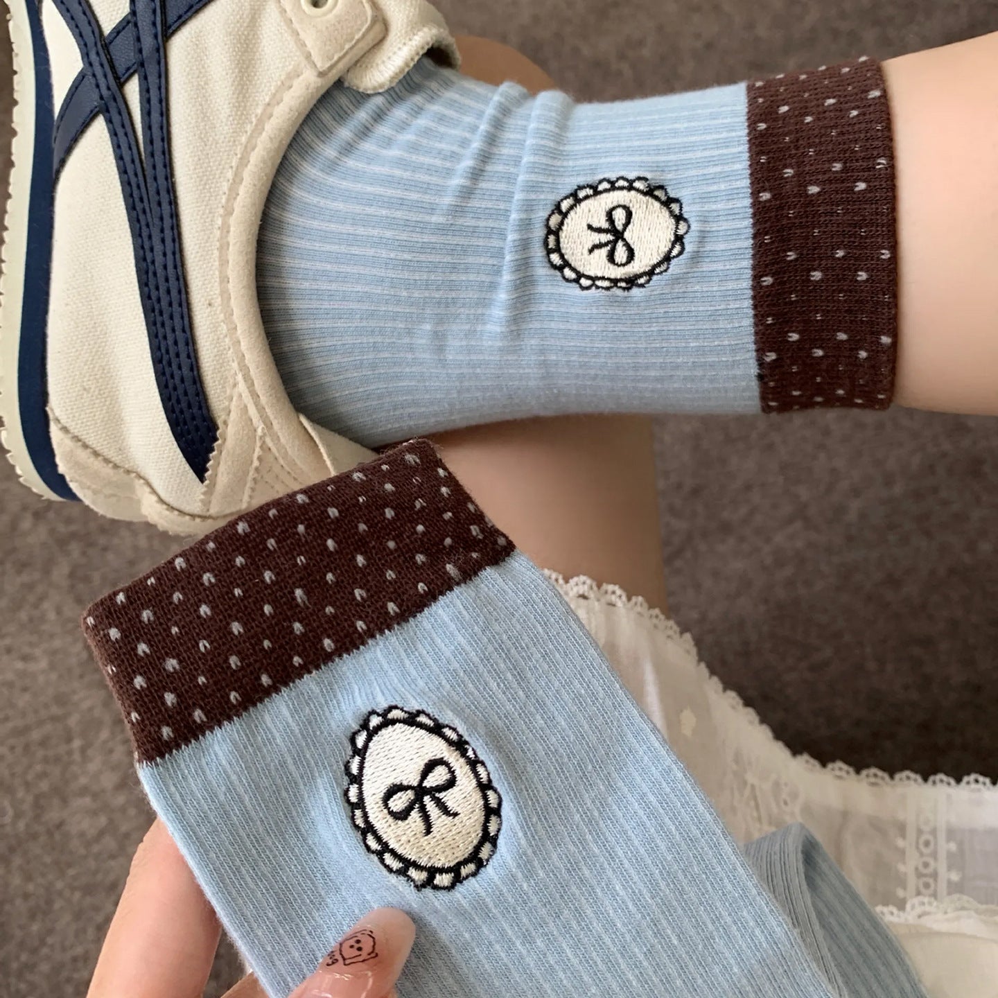 Bowknot Embroidered Crew Socks - DippedShop Wholesale - #0995