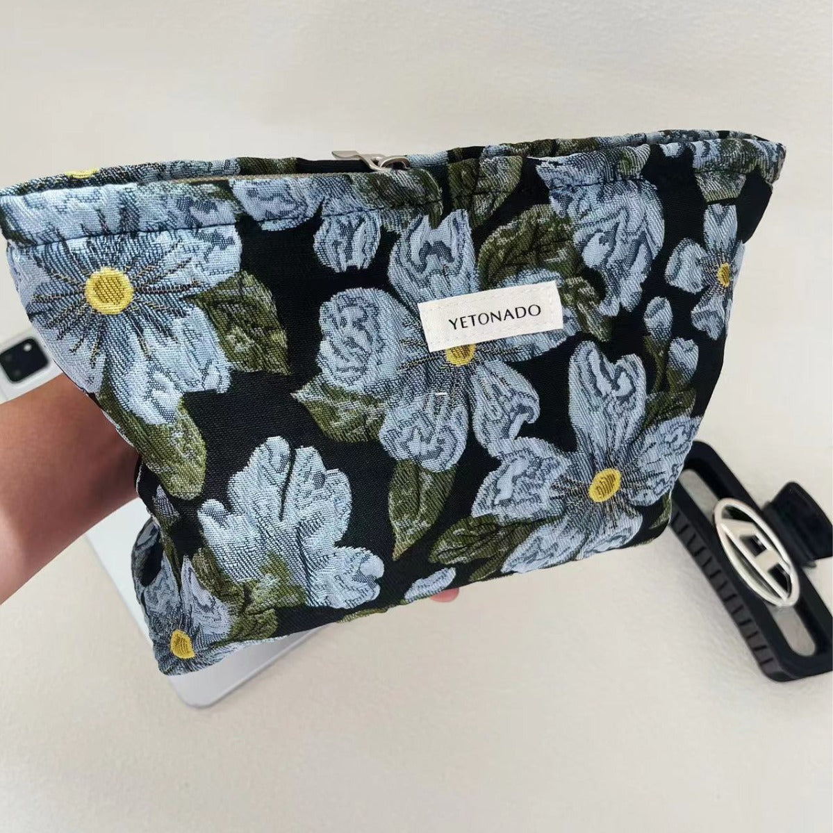 Flower Embossed Large Capacity Makeup Bag MK2BW6W10BOB406