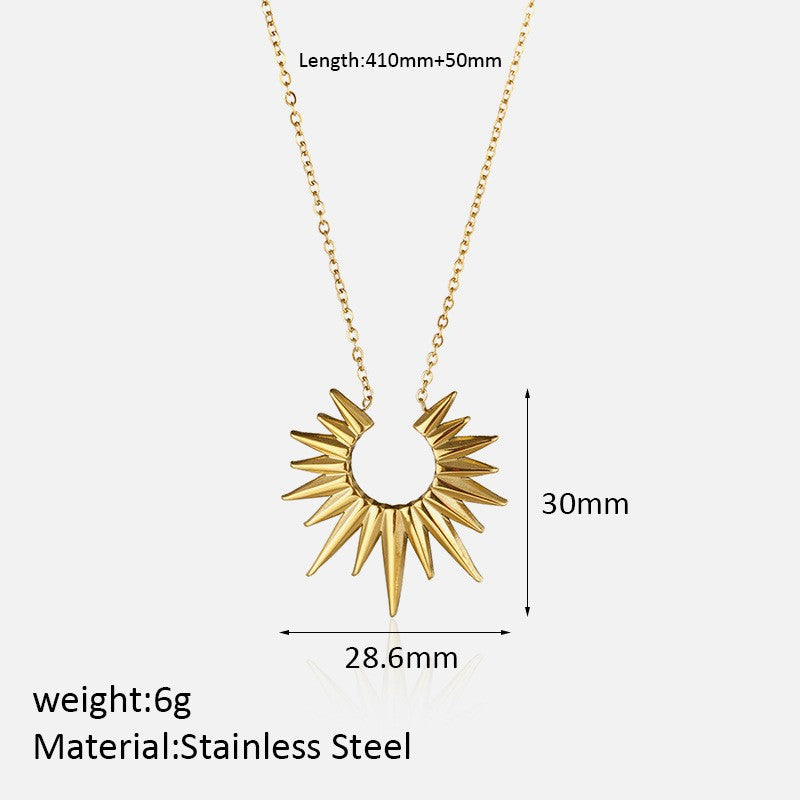 Chic Gold Plated Moon Pendant Choker Necklace 6W6JNC629