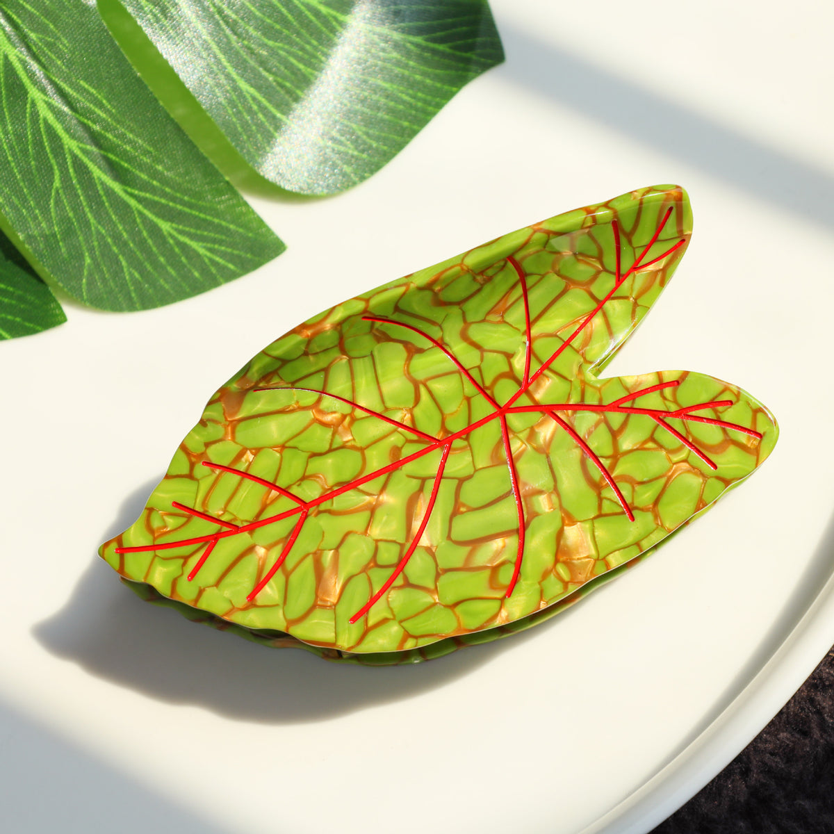 Creative Leaf Large Acetate Hair Claw 6W6HCP1638