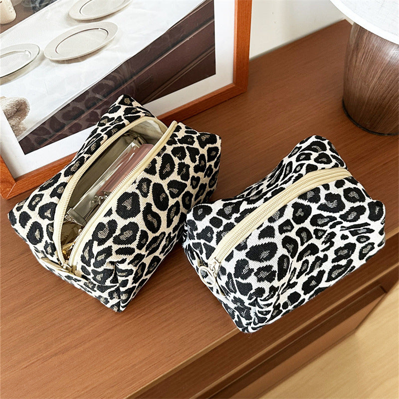 Vintage Leopard Pattern Lightweight Makeup Bag MK2BW6S10BOB67
