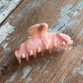 Minimalist Striped Non Slip Acetate Hair Claw 6W6HCP1281