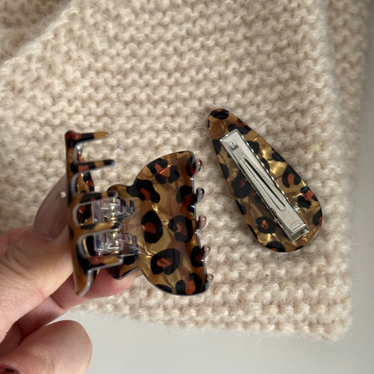 Vintage Leopard Hair Clip - DippedShop Wholesale - #2291