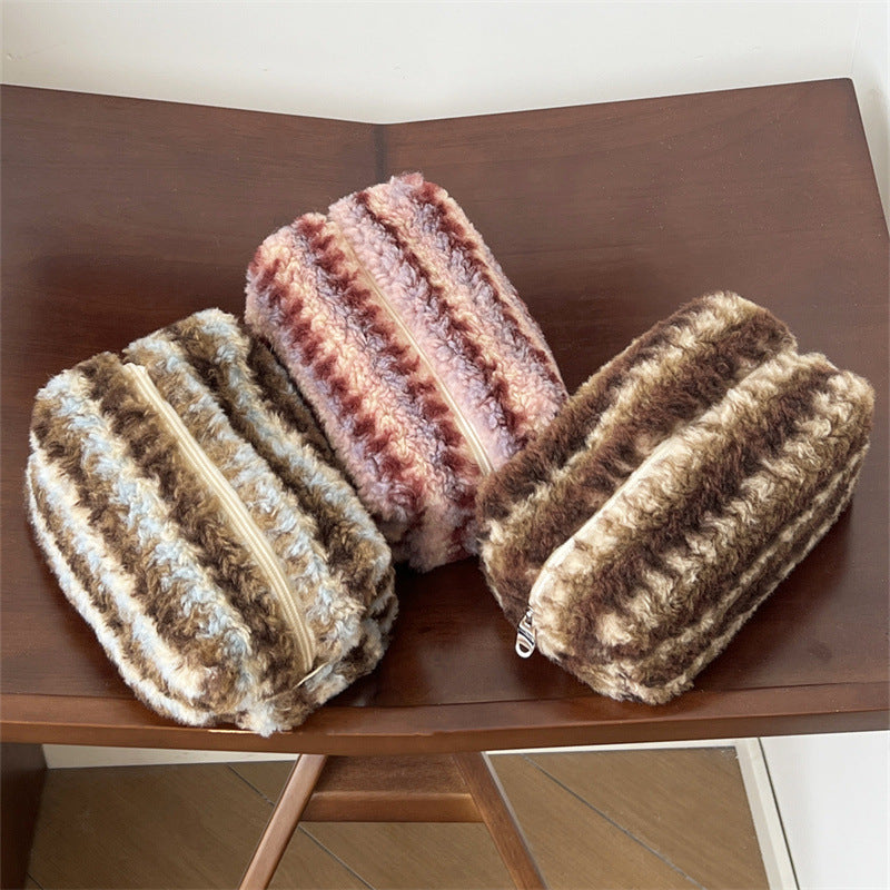 Color Block Plush Thick Large Capacity Cosmetic Bag 6C5CO266