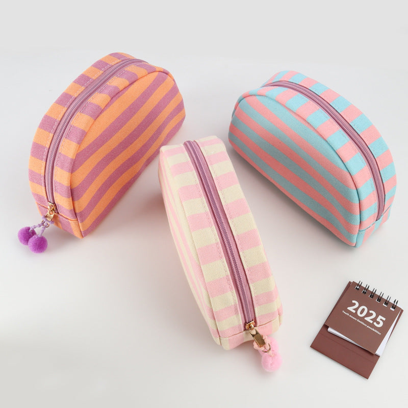 Minimalist Striped Canvas Shell Makeup Bag DP25C565