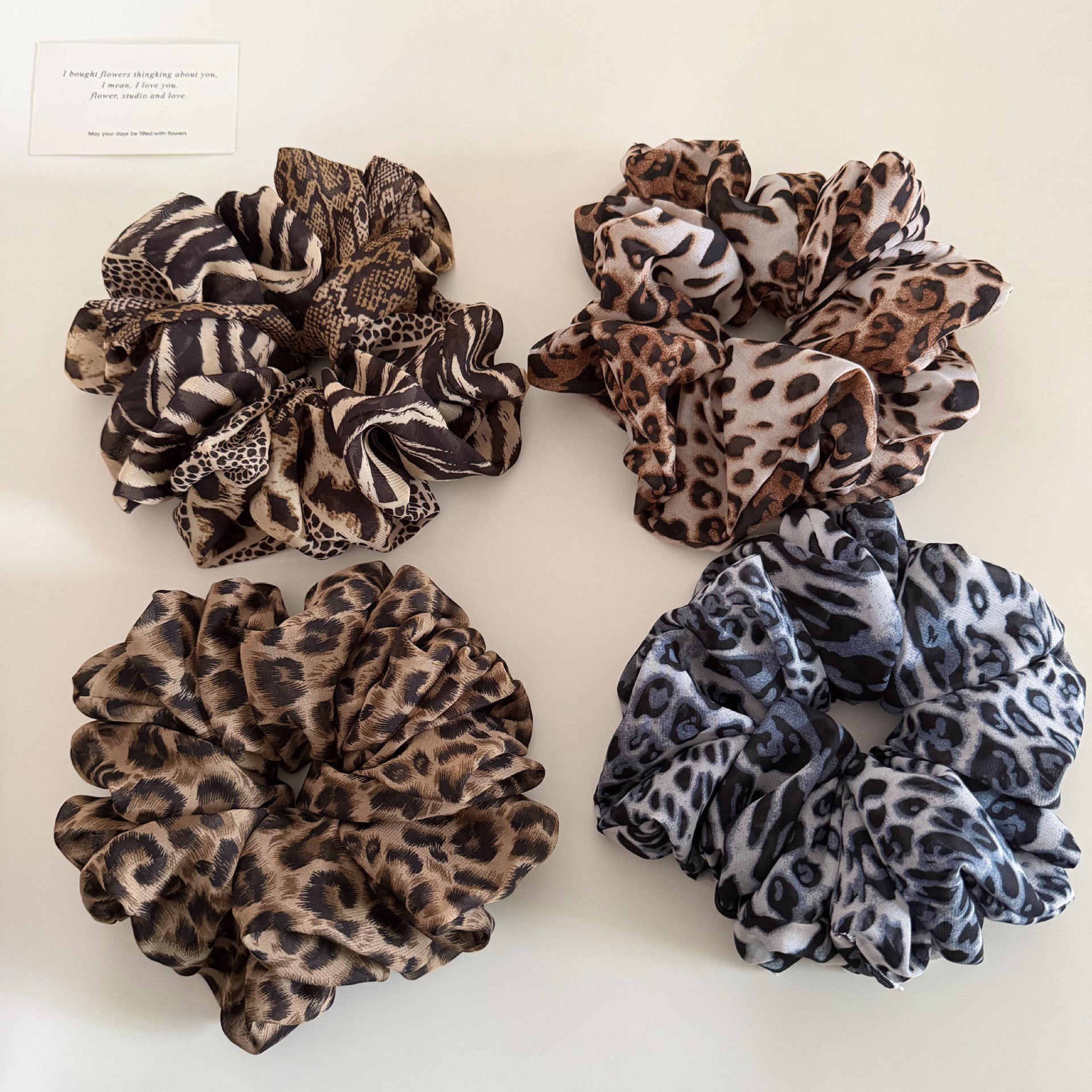 Oversized Leopard Print Hair Scrunchie MK2BW6W6HSR04