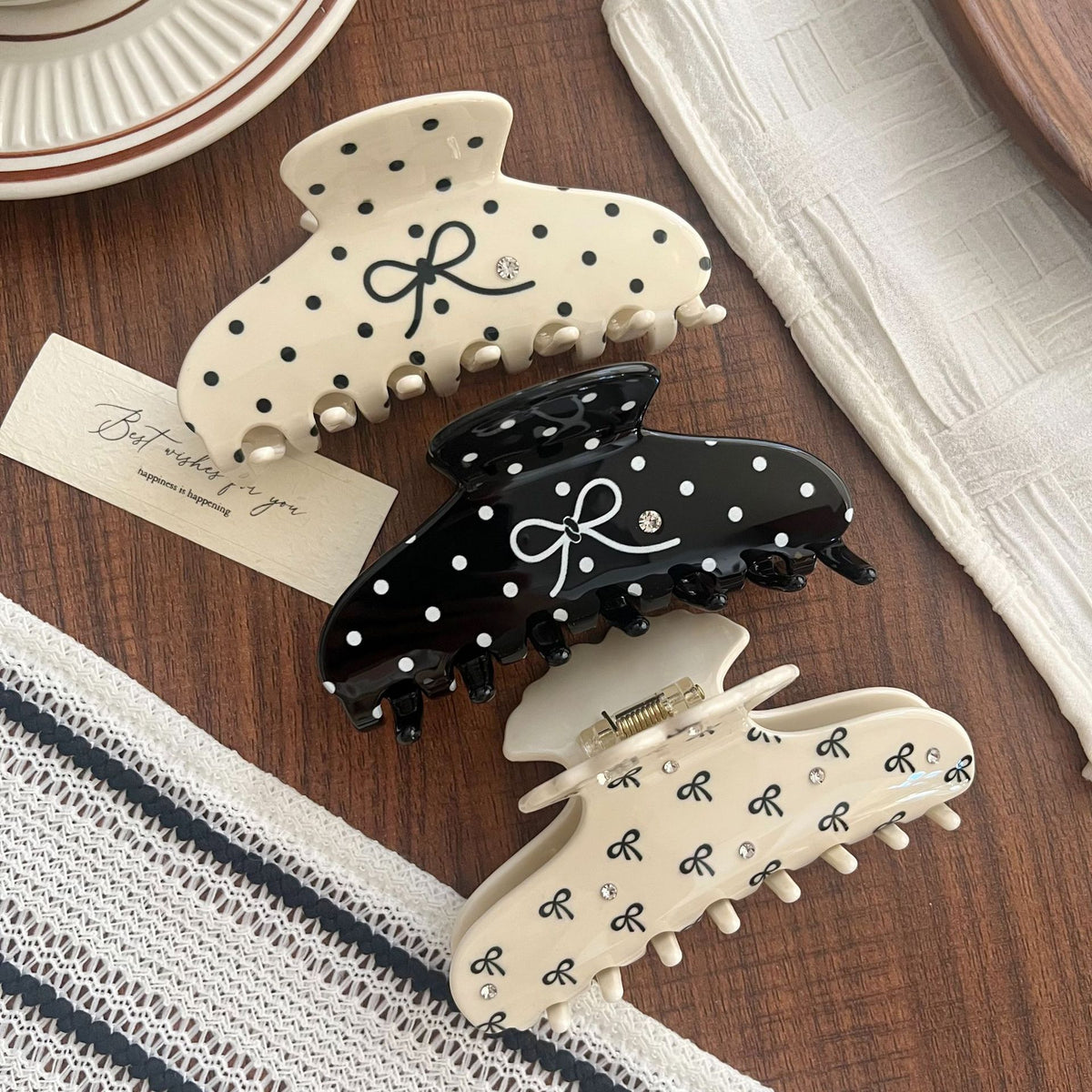 Cute Polka Dots Rhinestone Hair Claw 6W6HCP1663