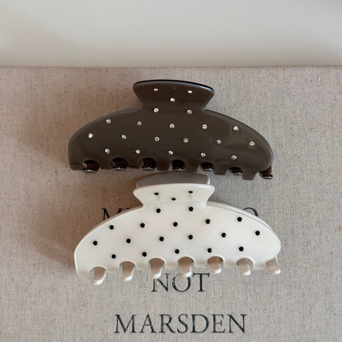 Cute Rhinestone Polka Dots No Slip Hair Claw 8AS6HCP283L