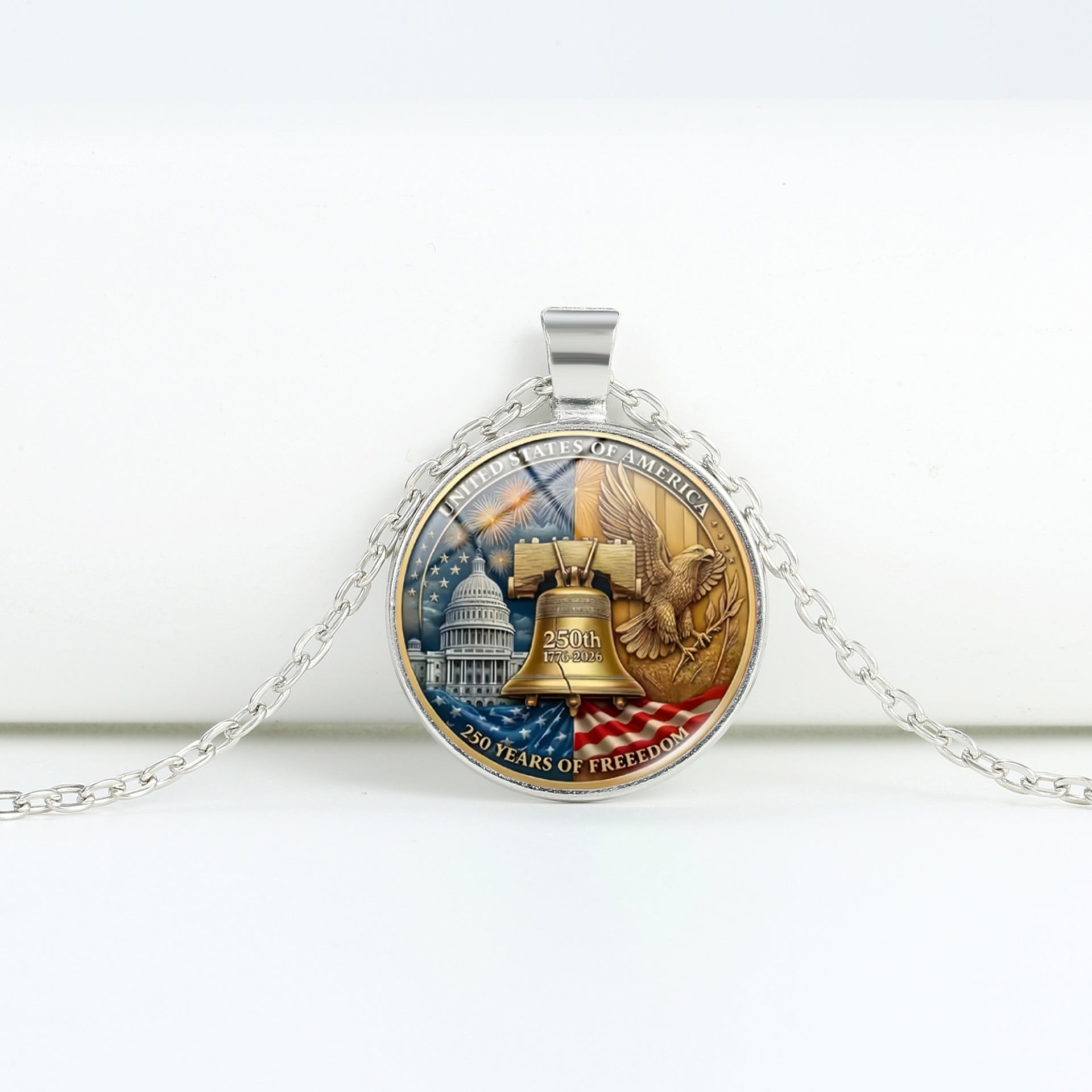 Retro USA Flag Pattern Round Pendant Chain Necklace 8ZA6JNC278T