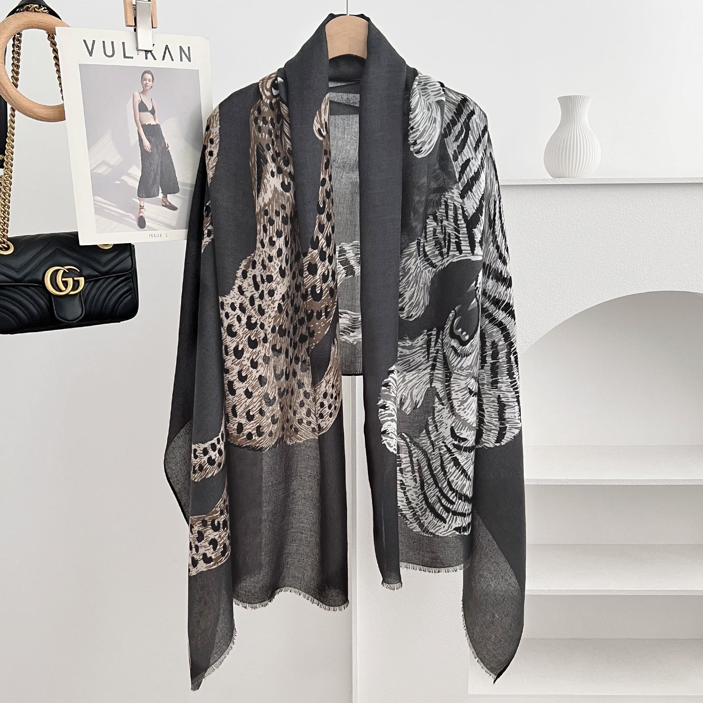 Vintage Leopard Print Long Scarf 6W6NSI195