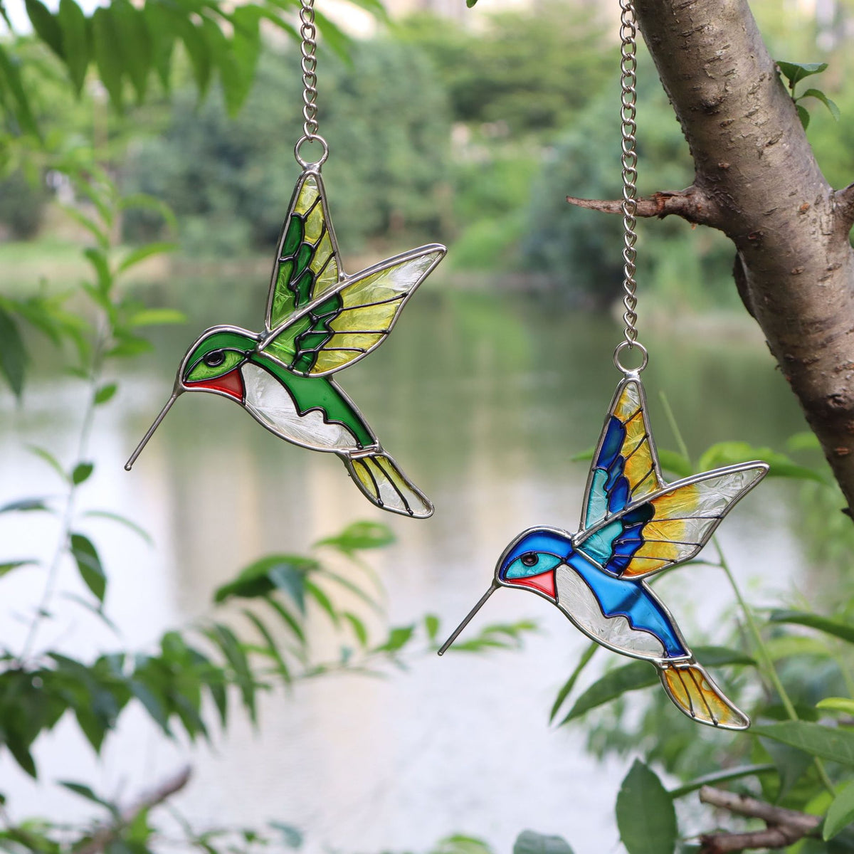 Hummingbird Painted Stained Glass Window Suncatcher 6H7HLS182