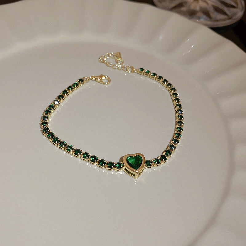 Stylish Gold Plated Rhinestones Heart Pendant Bracelet 6W6JBR708