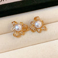 Chic Rhinestones Bowknot Pearl Pendant Earrings 6W6JER802