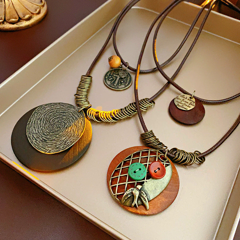 Vintage Metal Disc Pendant Double Layer Necklace 6W6JNC902