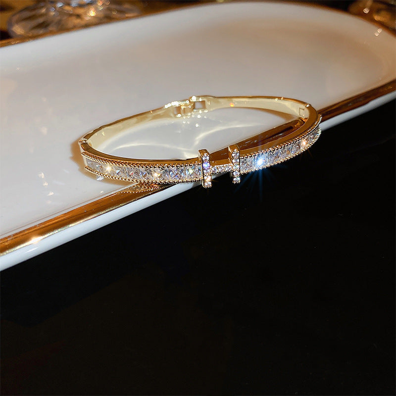 Elegant Gold Plated Rhinestones Hollow Open Bracelet 6W6JBR693