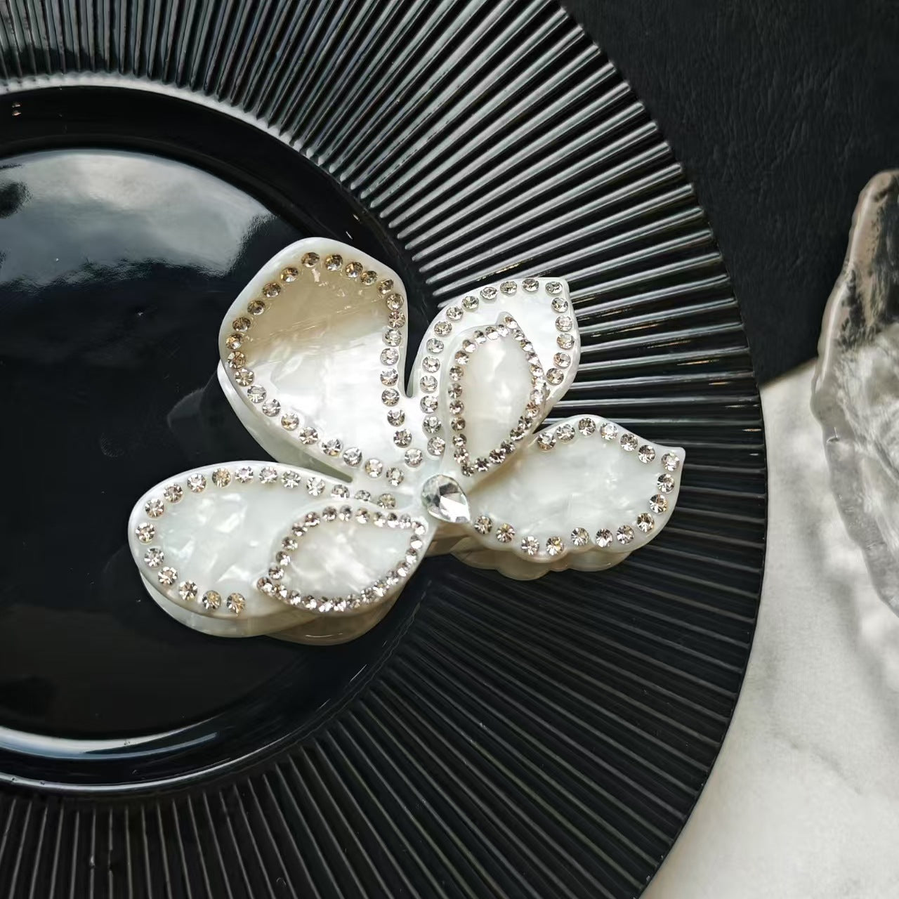 Luxury Rhinestone Flower Petal Acetate Hair Claw 8AS6HCP273L