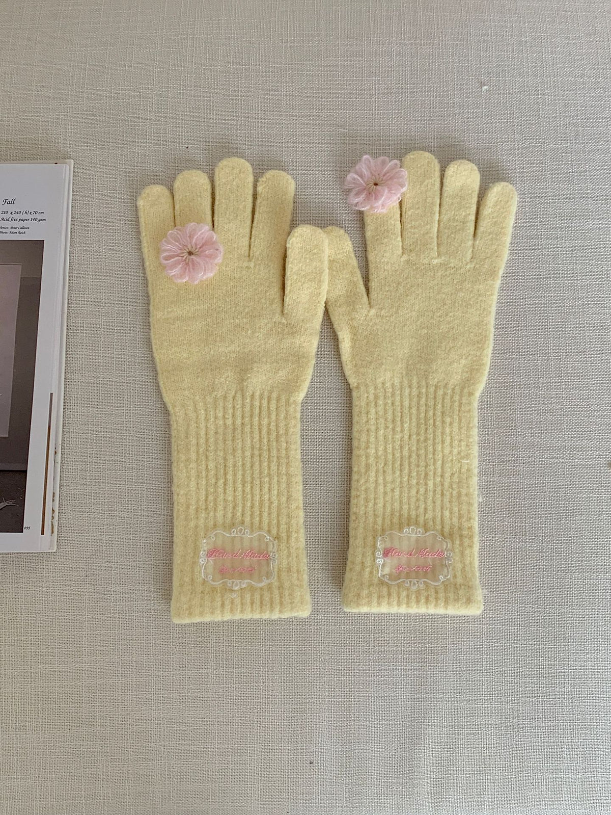 3D Flower Knit Gloves - DippedShop Wholesale - #9107
