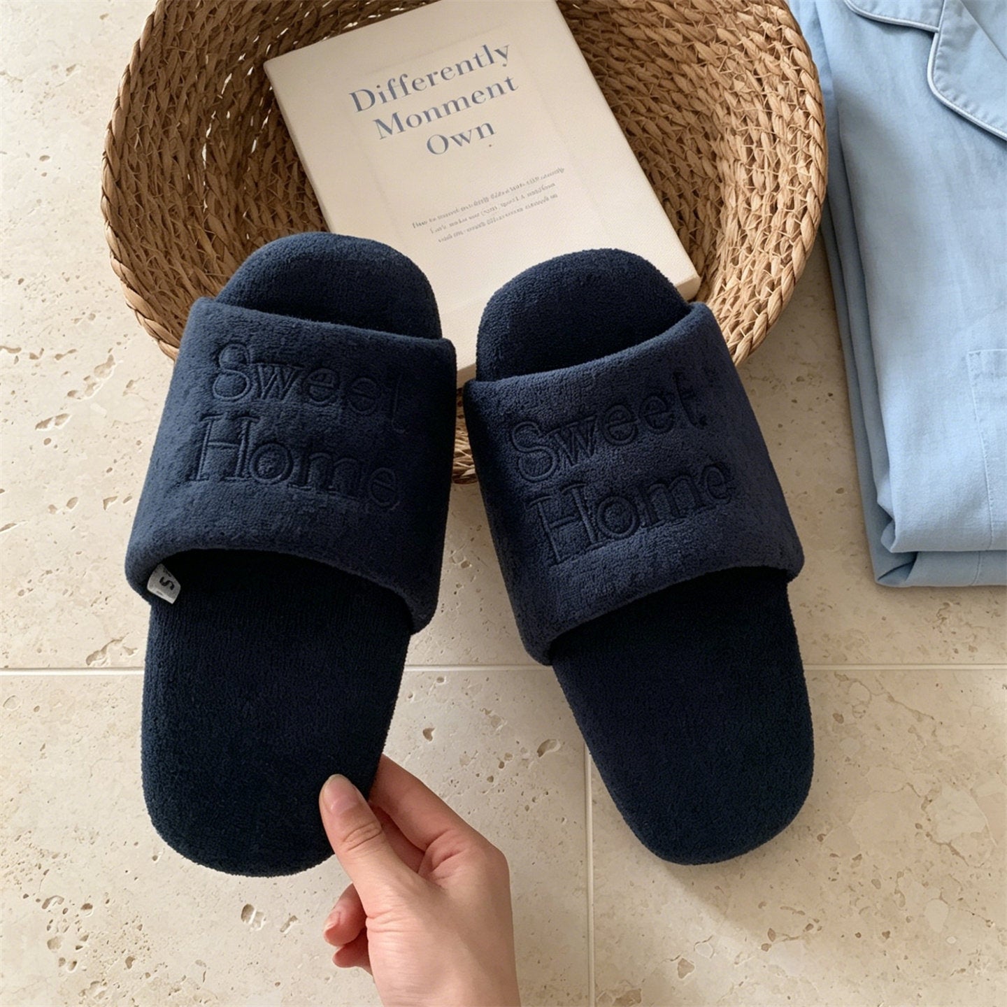 Embroidered Soft Slippers - DippedShop Wholesale - #8915